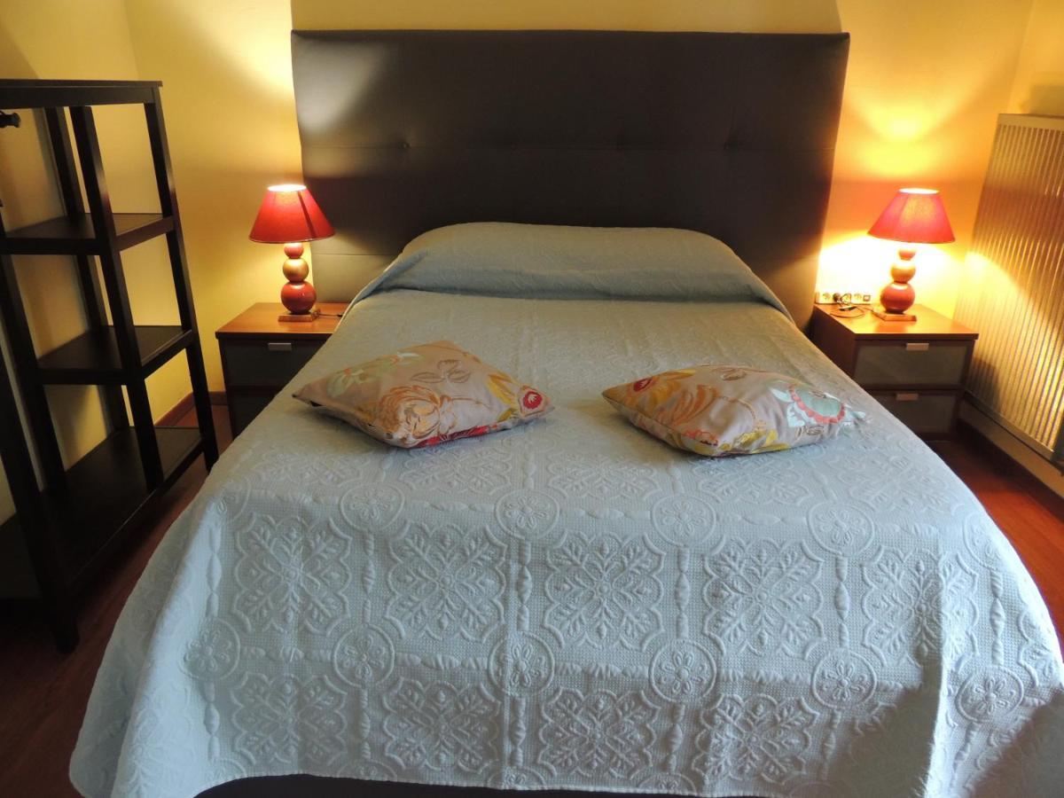 Le Jardin Des Cygnes Bed and Breakfast Pineuilh Εξωτερικό φωτογραφία